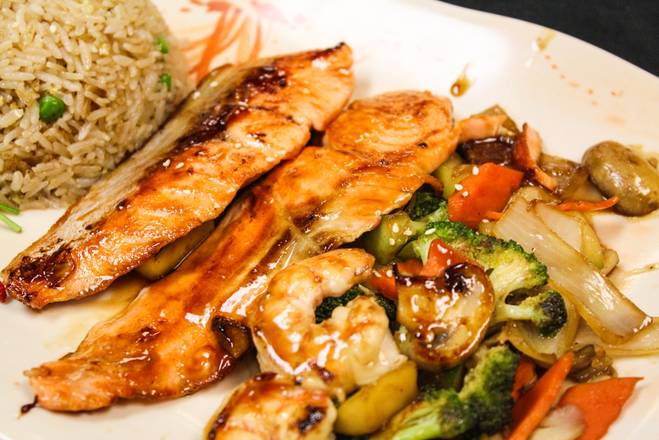 Salmon Hibachi
