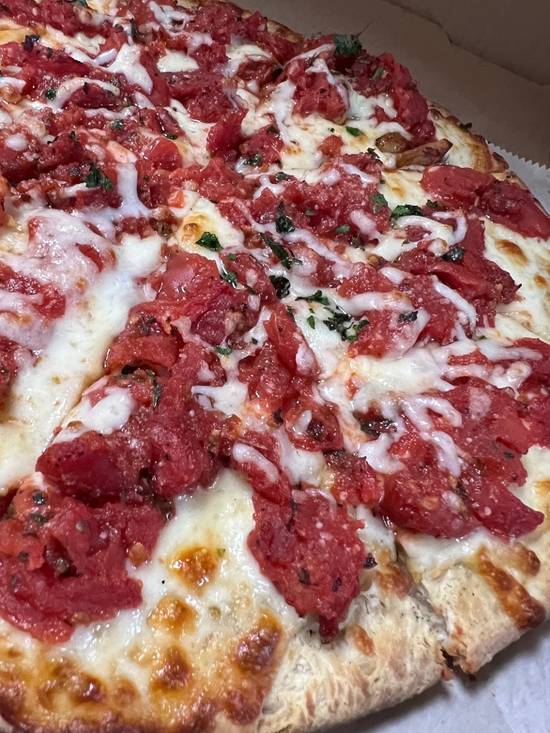 Grilled Margherita Pizza