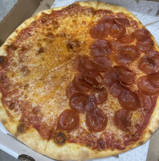 Mozzarella Pizza