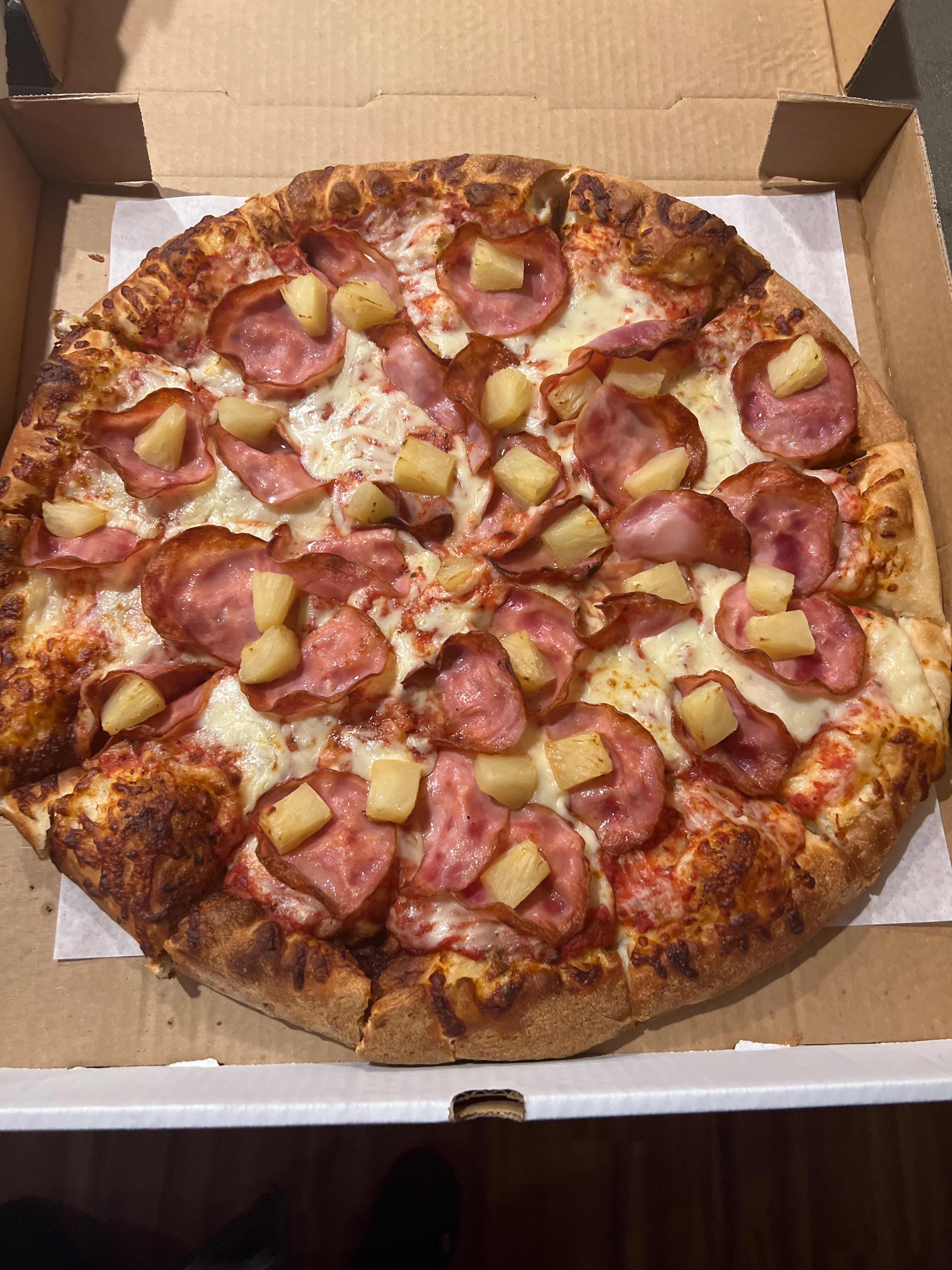 Hawaiian Pizza