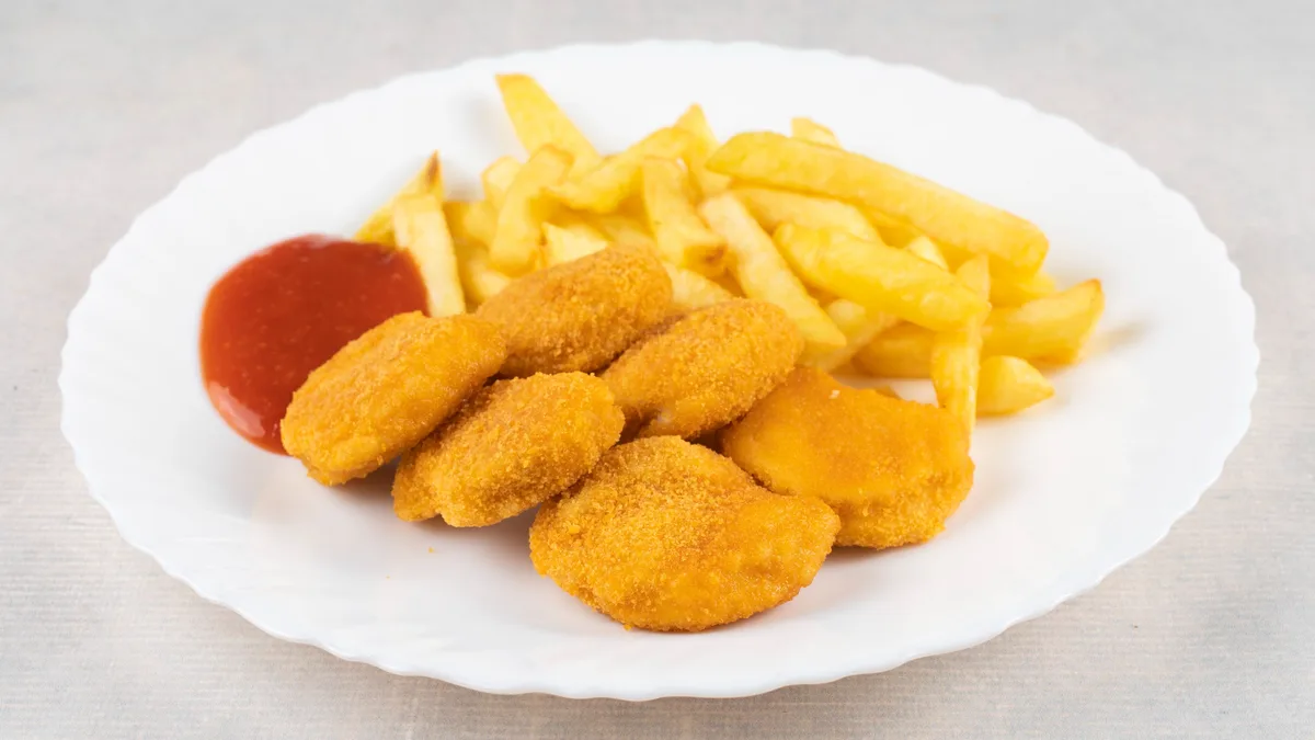 Chicken nuggets 6 komada