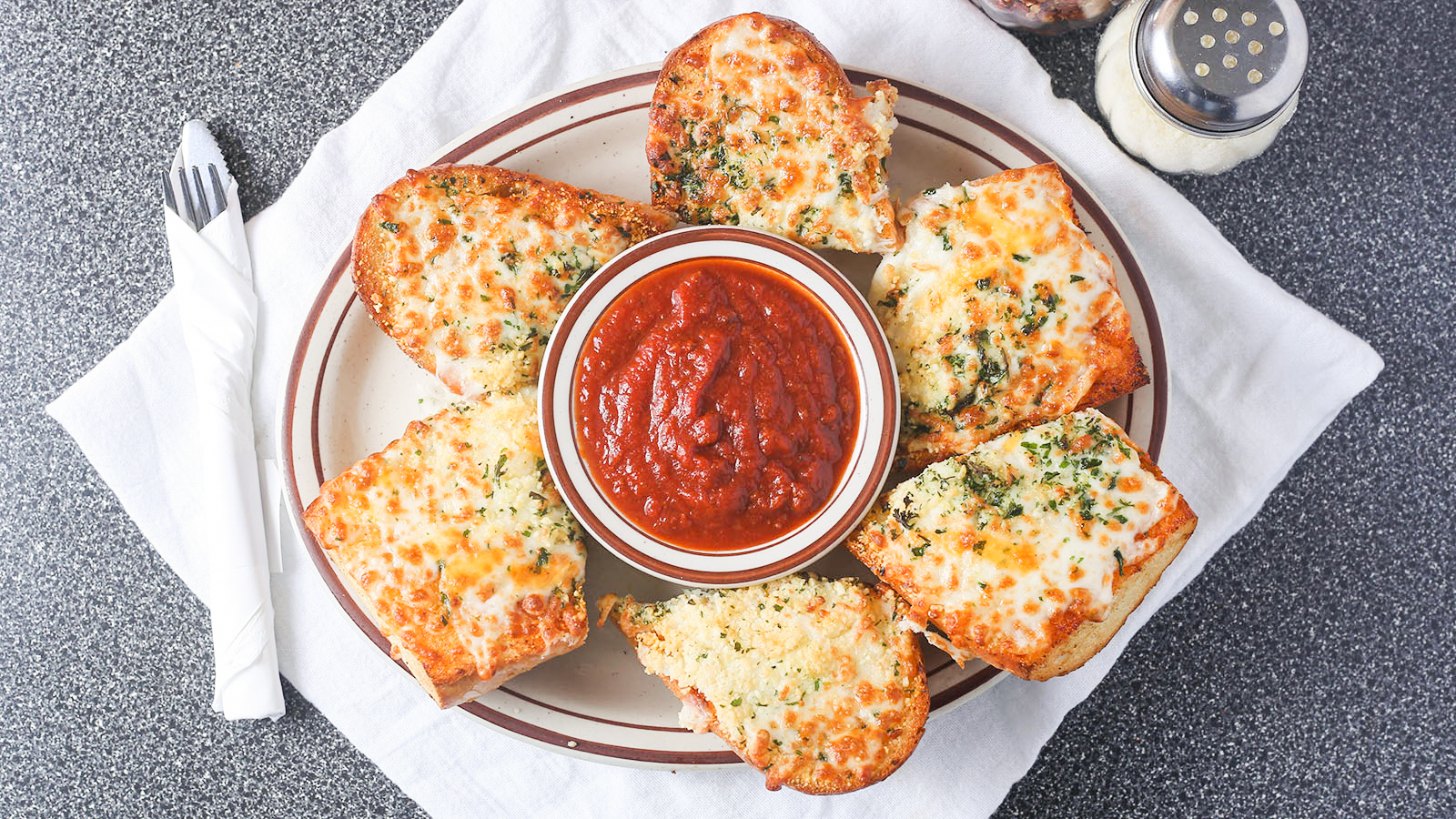 Garlic Cheese Bread