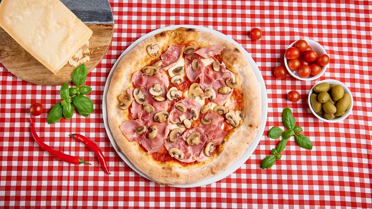 Prosciutto e Funghi