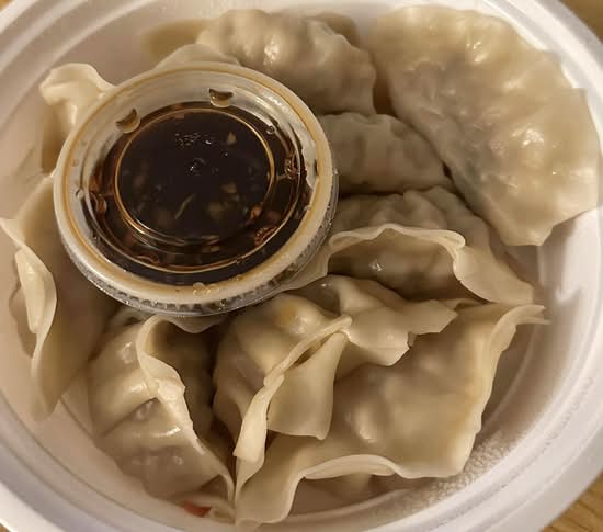 Steam Dumplings (8 pcs)