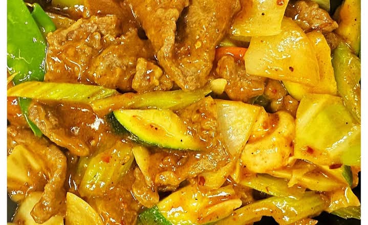 100.Curry Beef-咖喱牛