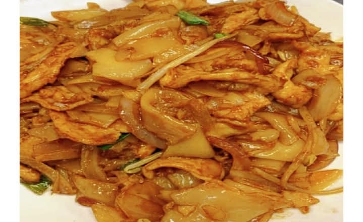 56.Chicken Chow Fun-鸡河粉