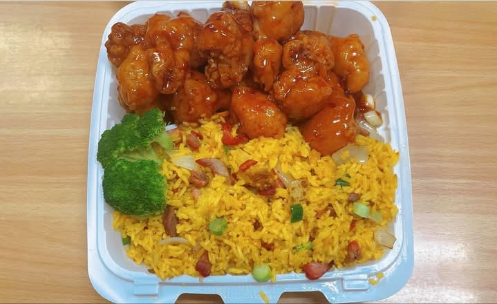 C18.General Tsos Chicken(M)-C18.左宗鸡(中份)