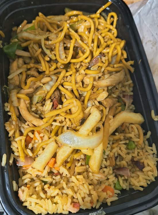 Chicken Lo Mein Combo