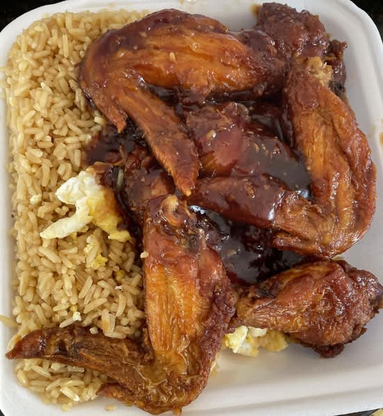 Chicken Wings with Garlic Sauce