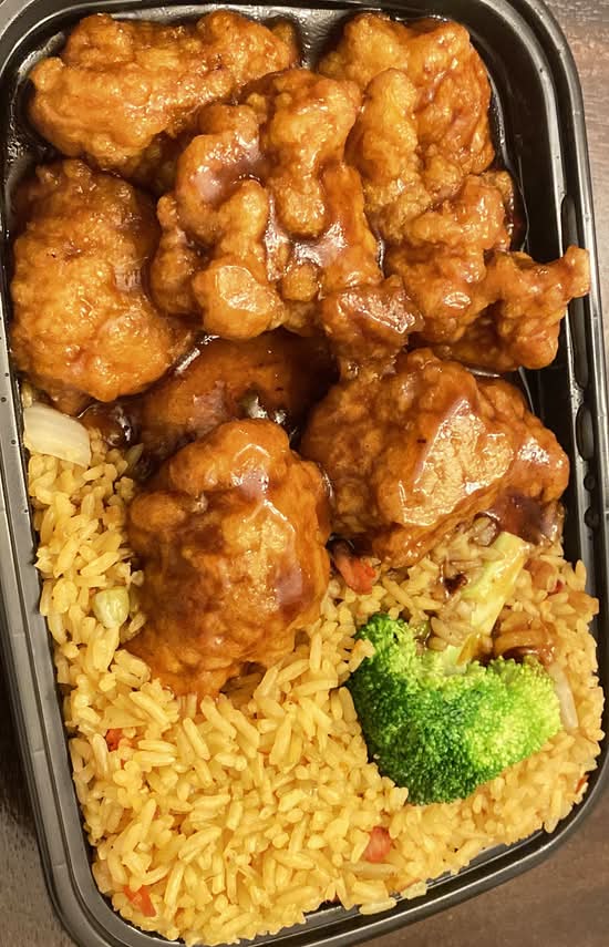 General Tso's Chicken Combo