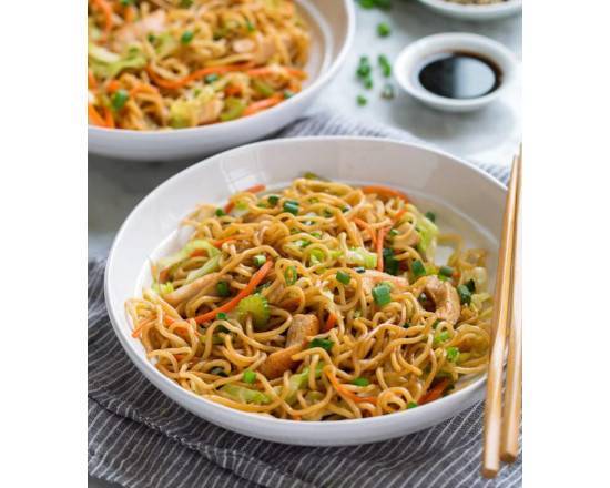 Chicken Lo Mein