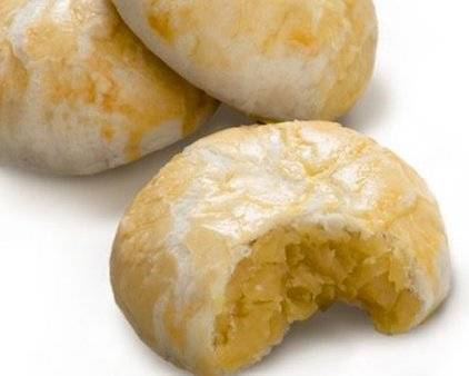 Yellow Bean Hopia