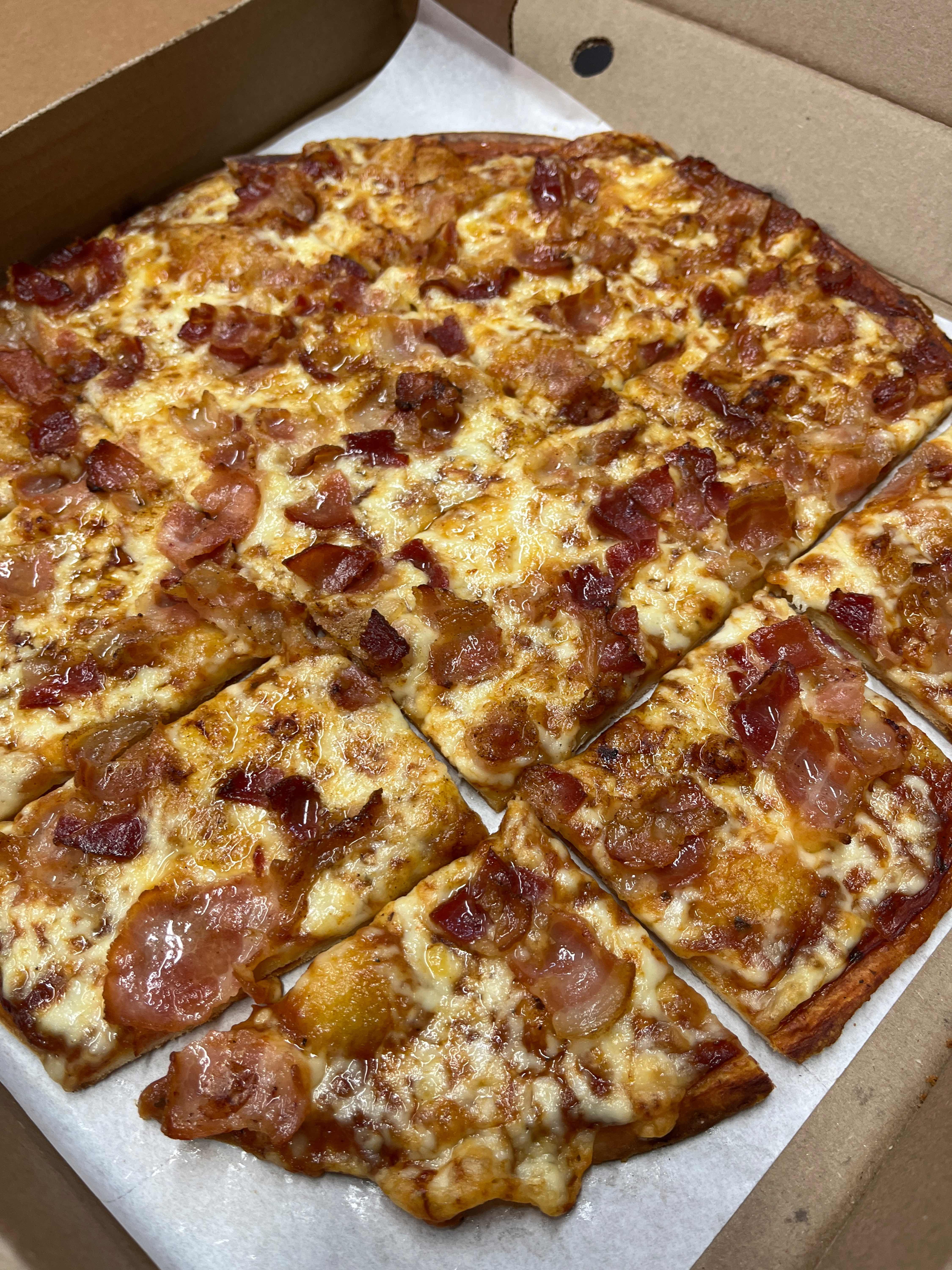 Medium Cheese Pizza