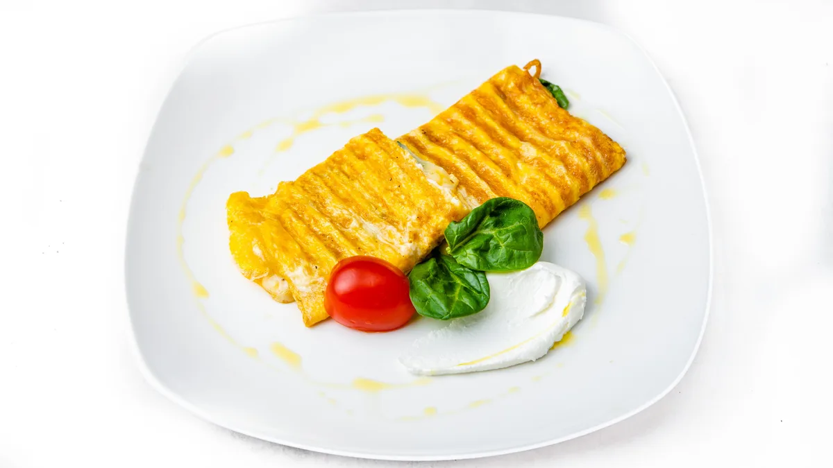 Rolovani omlet sa bukovačom
