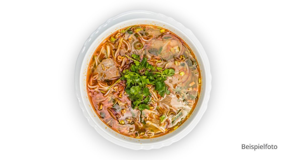 S7. Bun Bo Hue