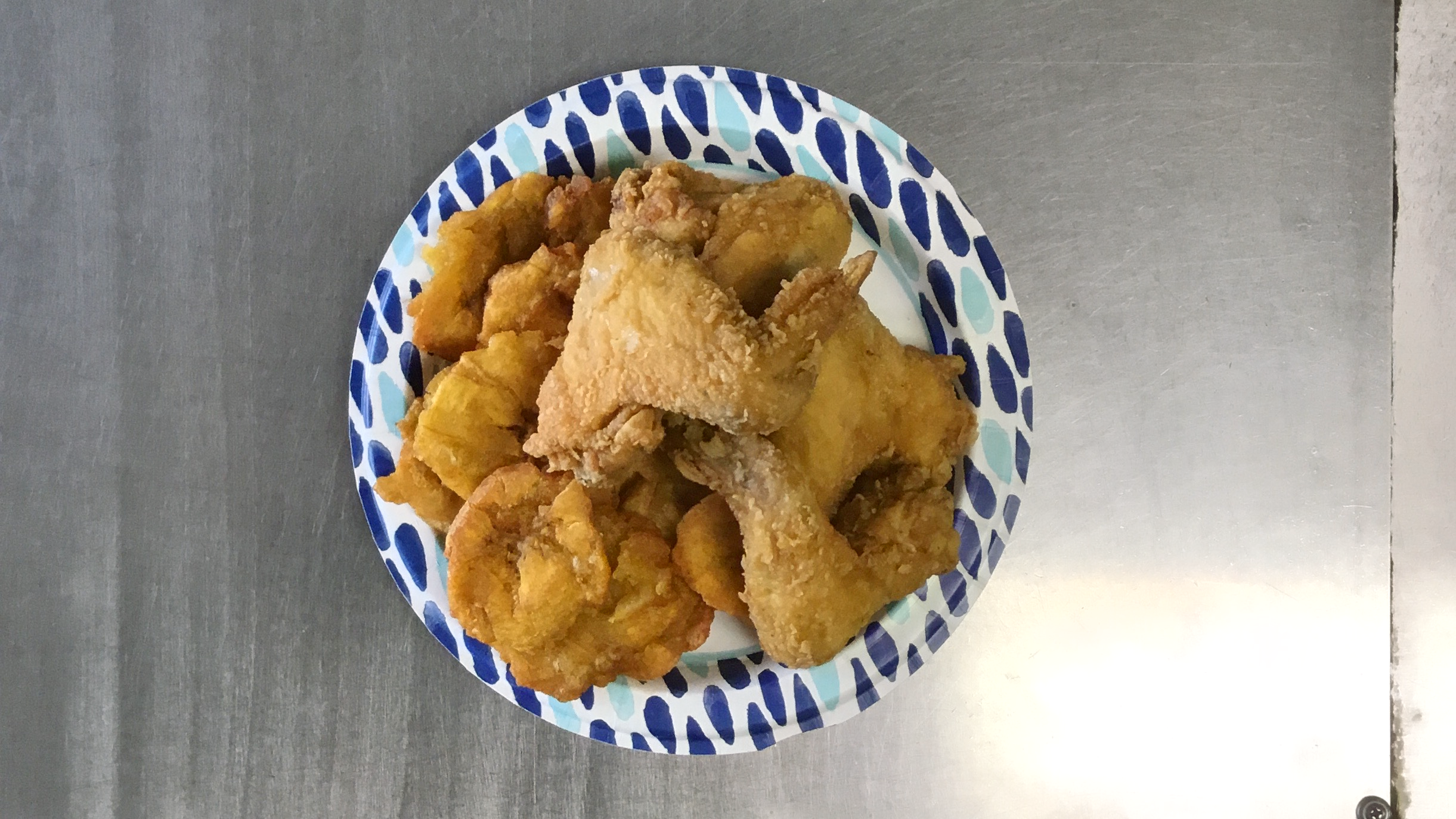 Chicken wing and Plantain