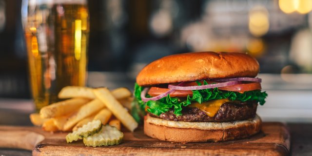 GB Classic Cheeseburger