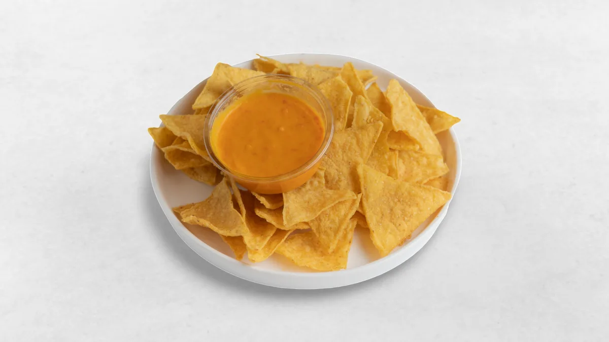 Nachos mit Salsa