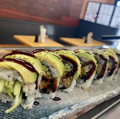 Eight Piece Caterpillar Roll