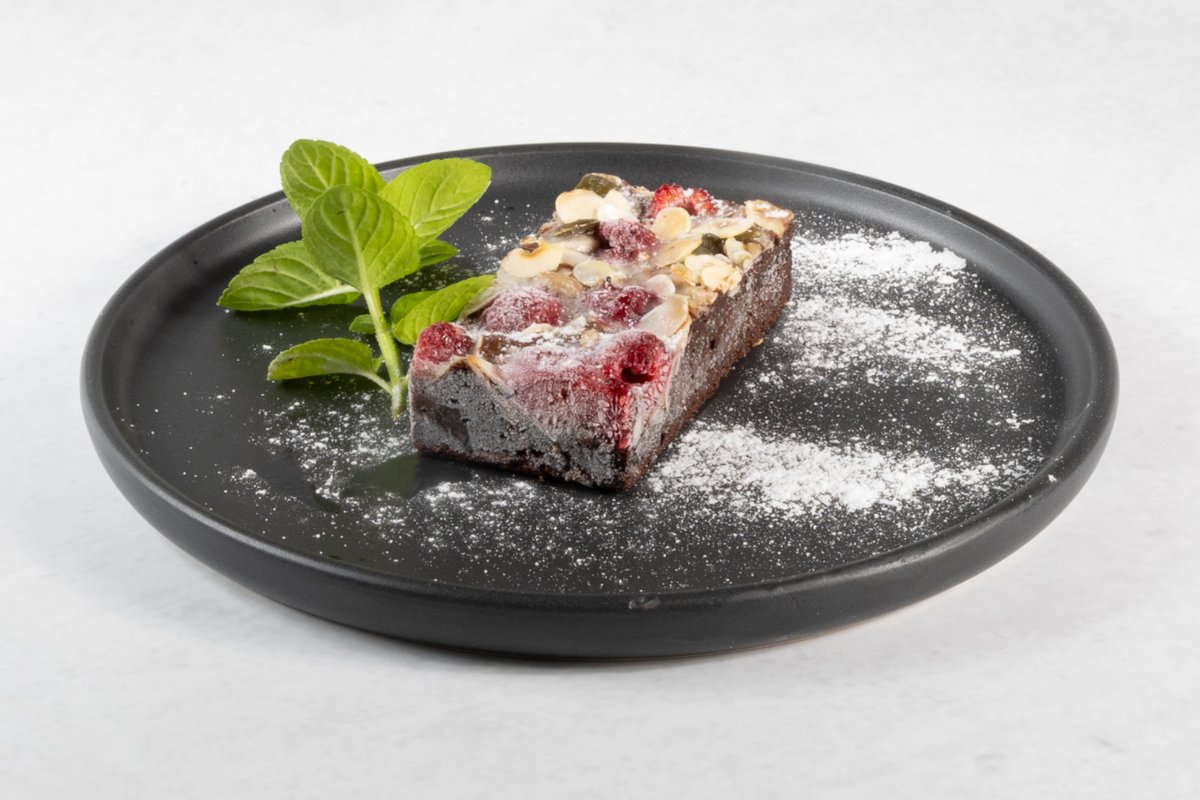 Brownie z malinami