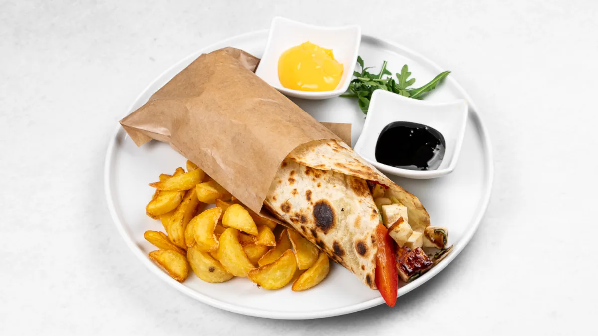 Wrap s popečeno zelenjavo