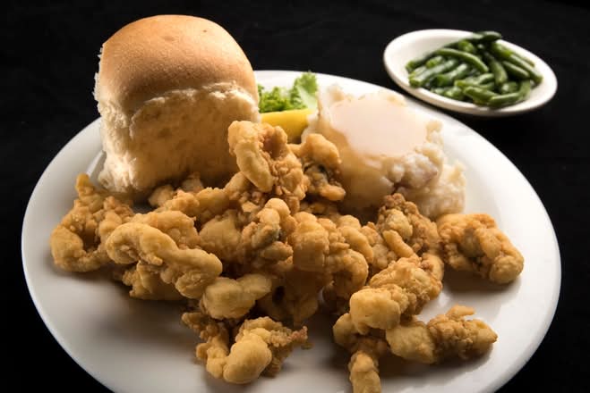 Small Clam Dinner