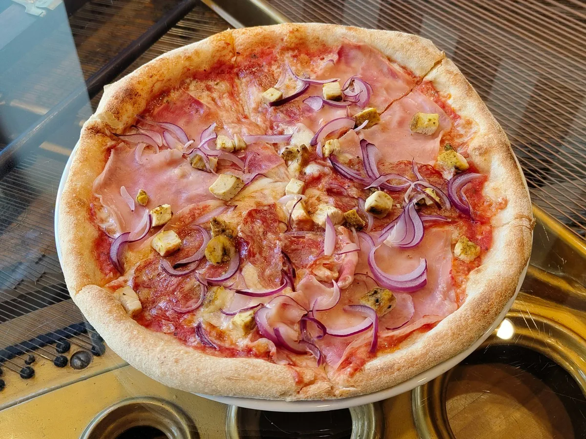 Pizza Carne