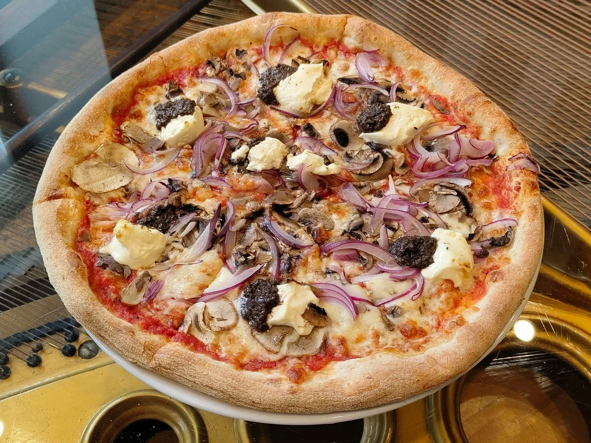 Pizza Truflowa
