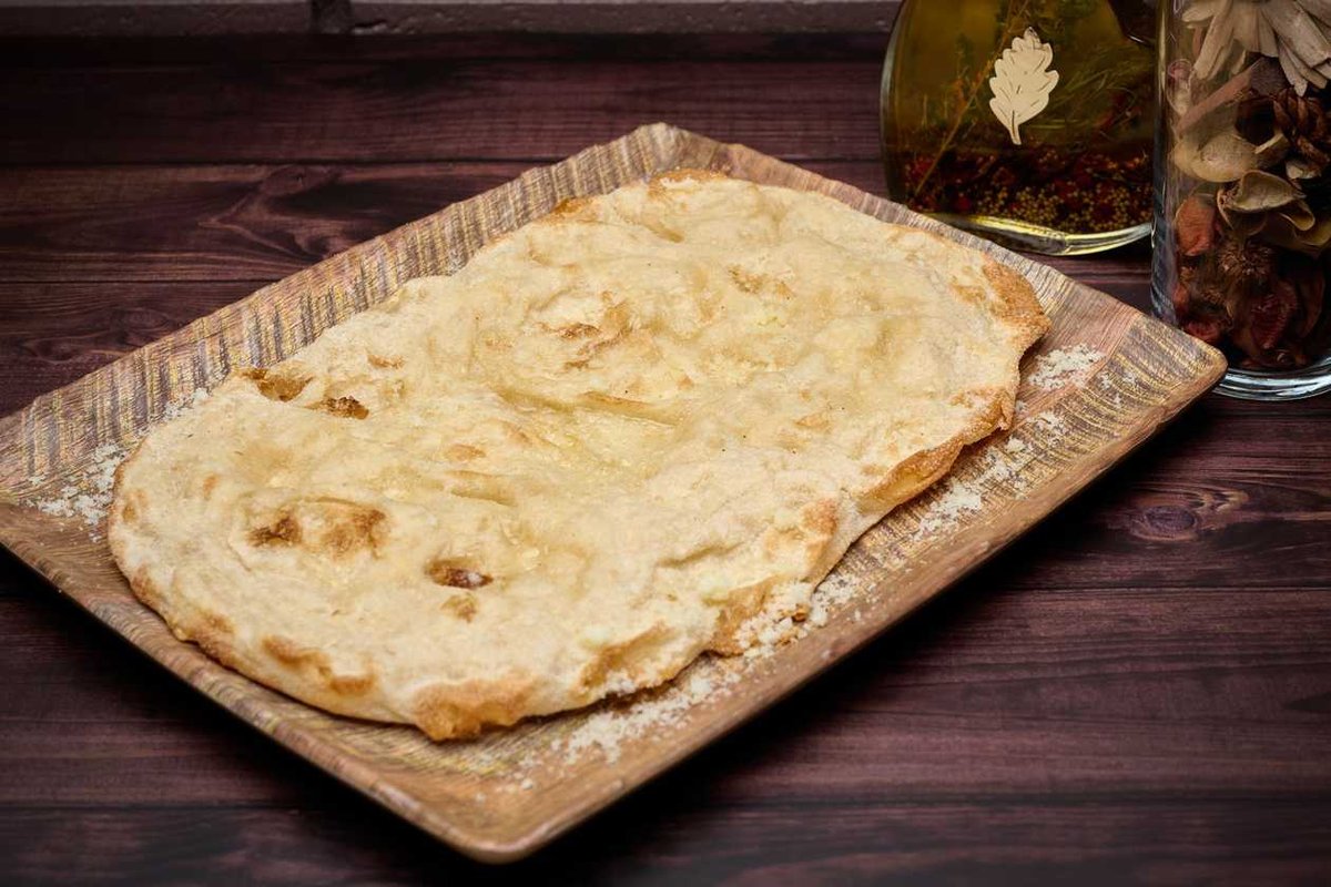 Foccacia Usturoi si Parmezan