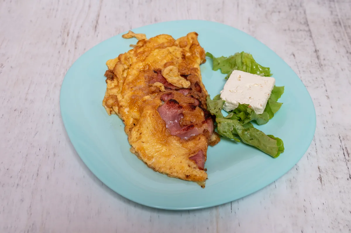 Omlet sa sirom