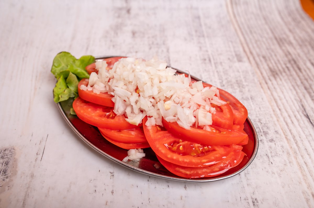 Paradajz salata