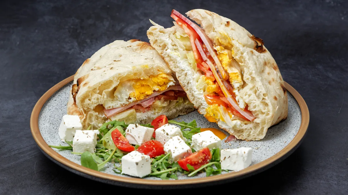 Breakfast sendvič