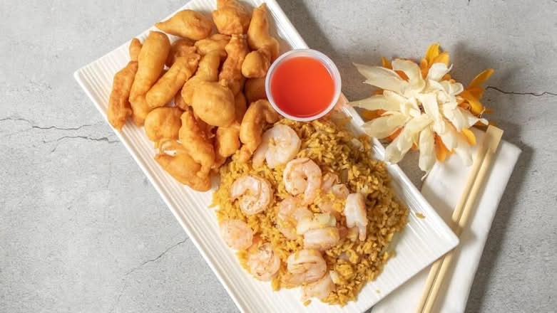 C9. Sweet and Sour Chicken Comb