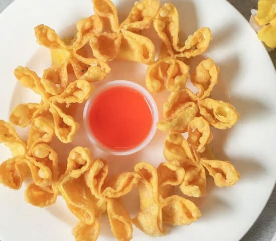 Fried Crab Rangoon (10 Pcs.)