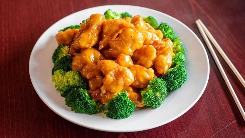 S9. Orange Chicken(L)
