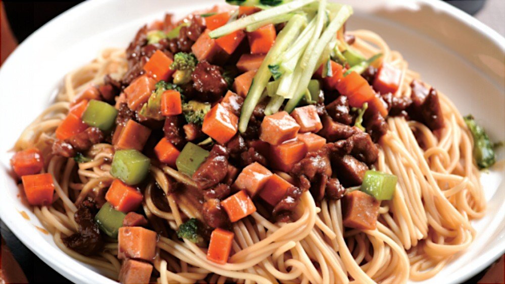 Diced Meat Noodled 肉丁拌面