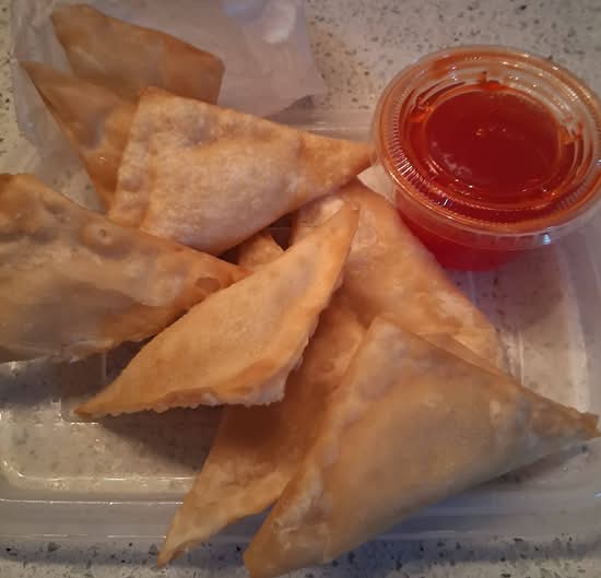 Crab Rangoon (8 pcs)