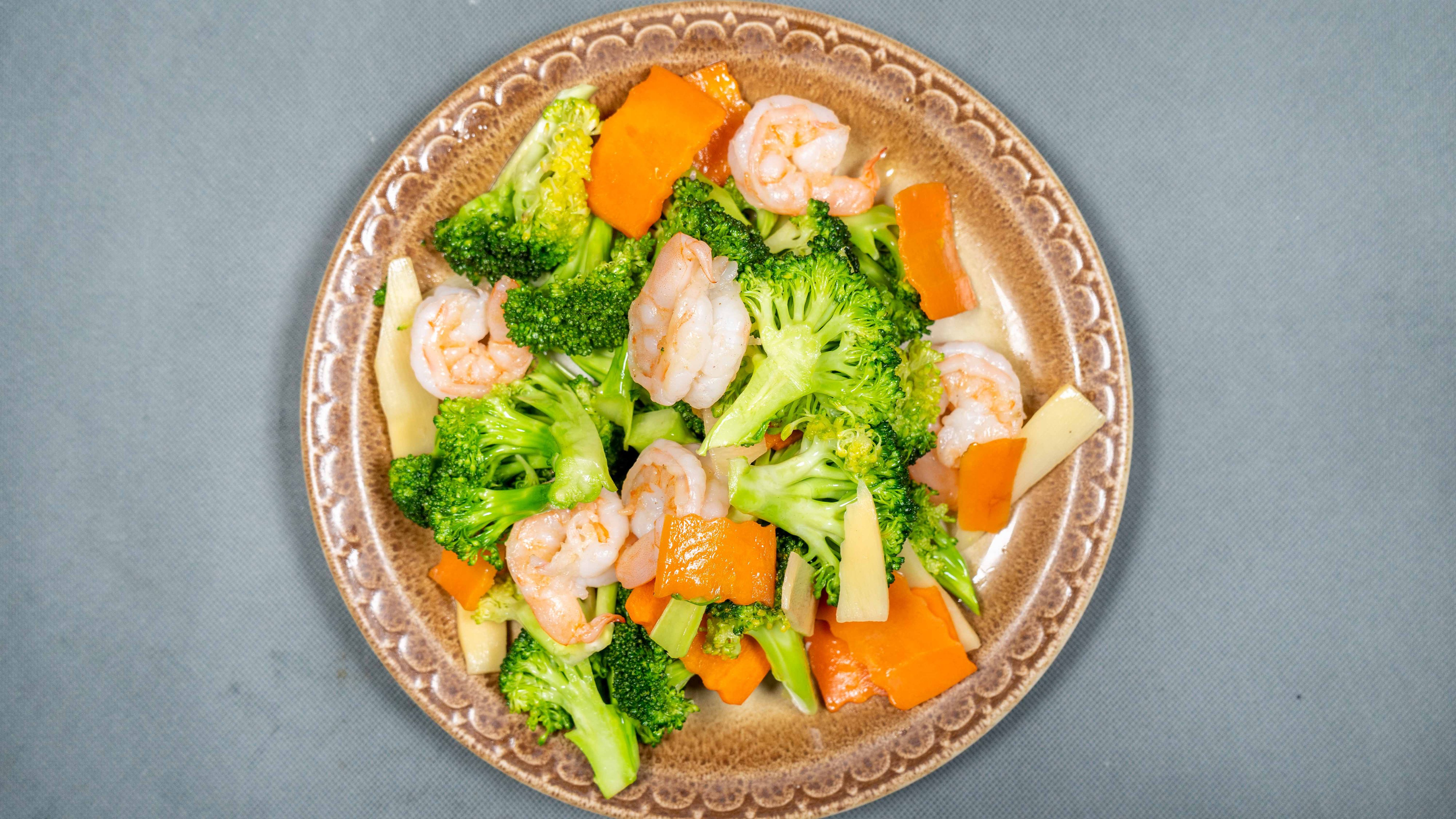 #48. Shrimp with Broccoli