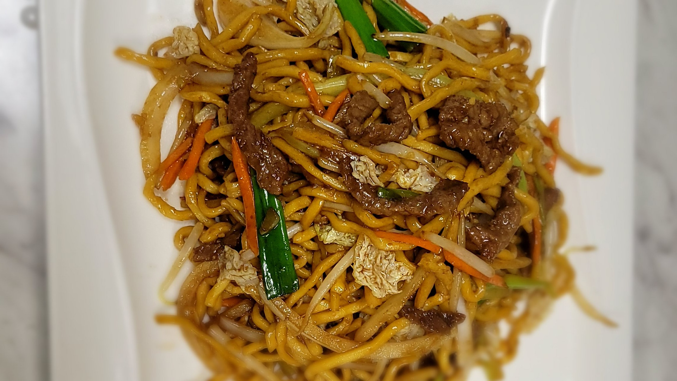 L3. Beef Lo Mein