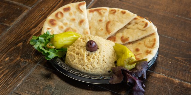 Hummus and Pita