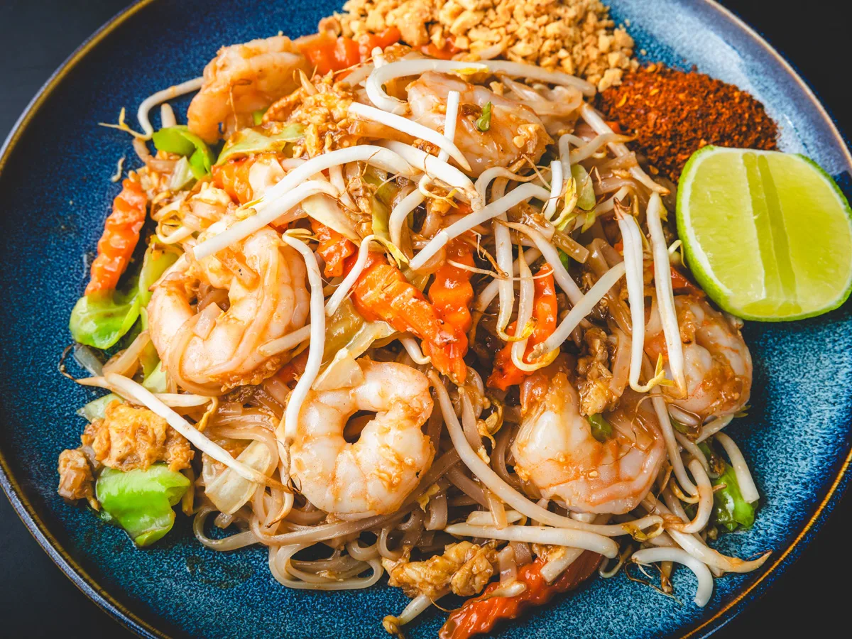 13. Stegte Smalle Risnudler - Phat Thai