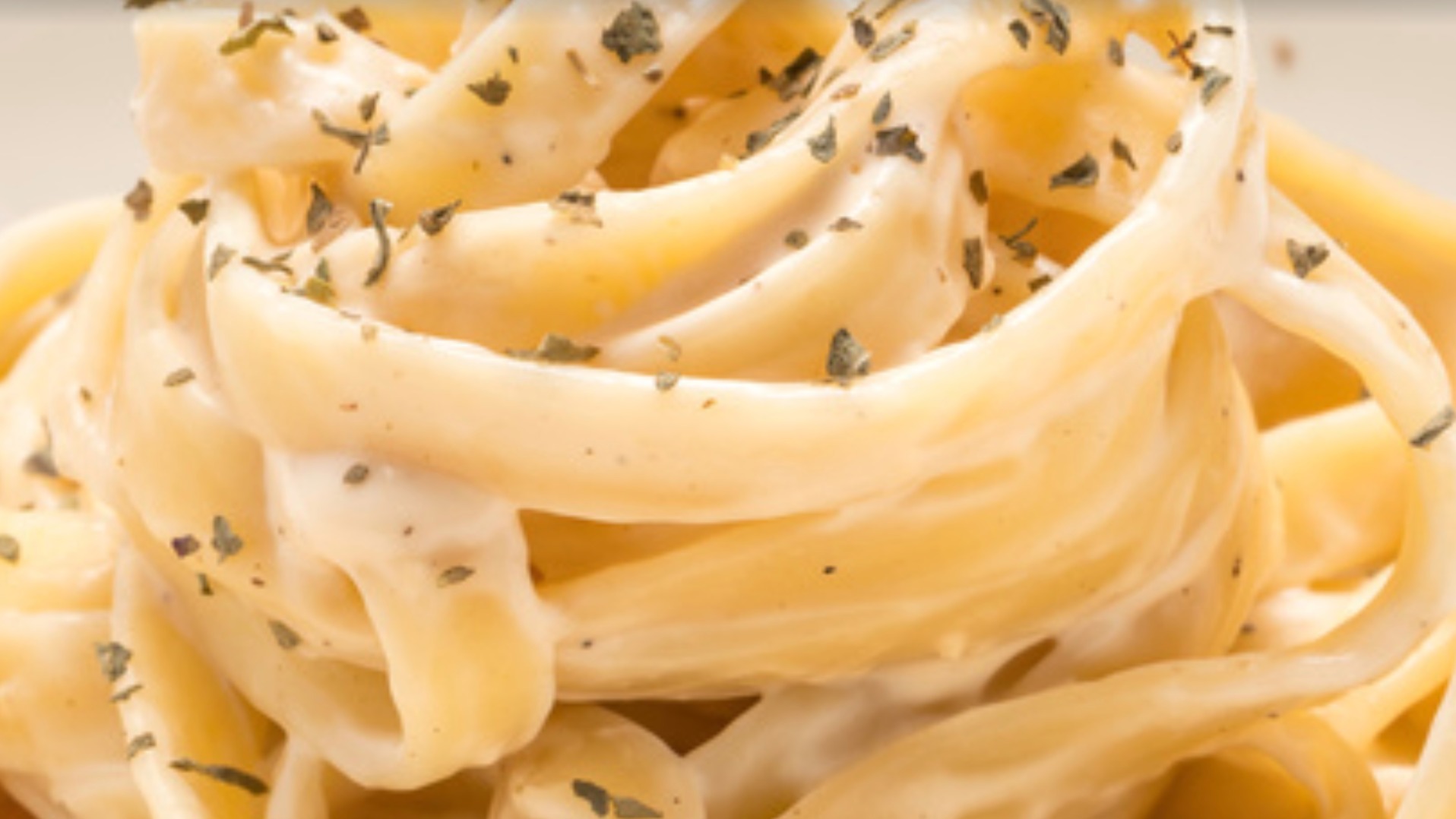 Fettuccine Alfredo