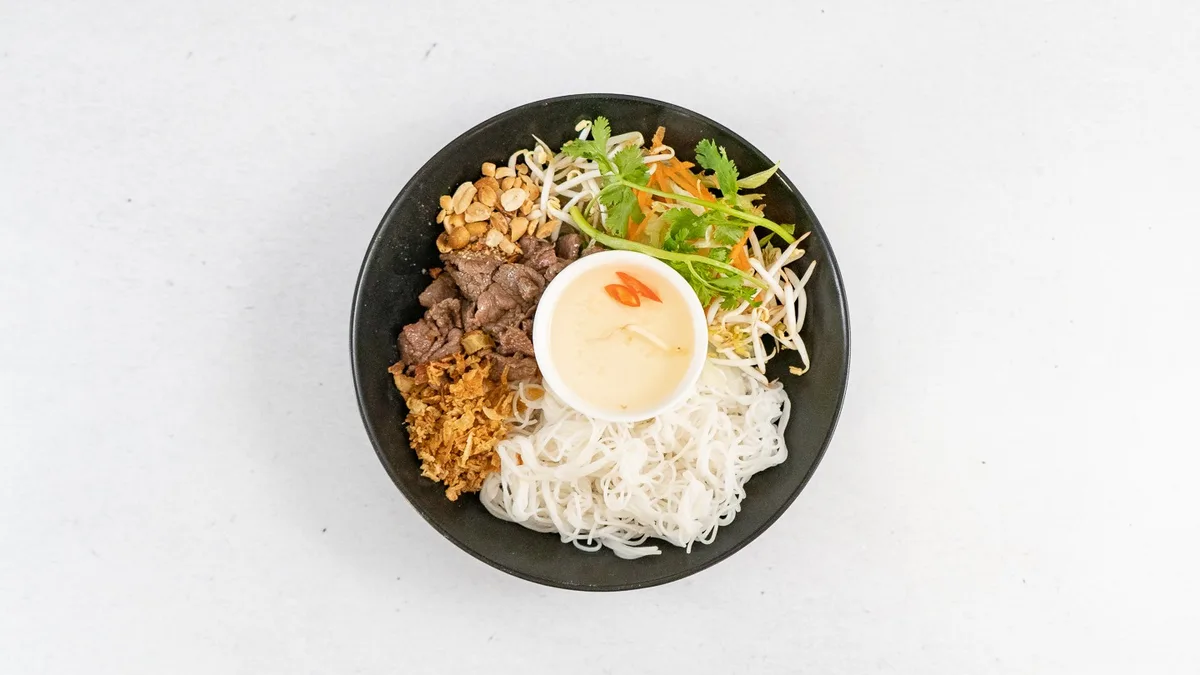 13. Bun bo nam bo