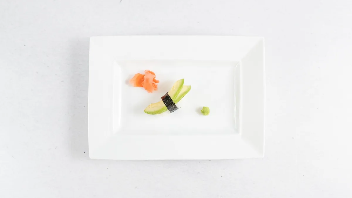 N4. Nigiri avokádo 2 ks