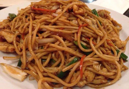 Vegetable Lo Mein菜捞面