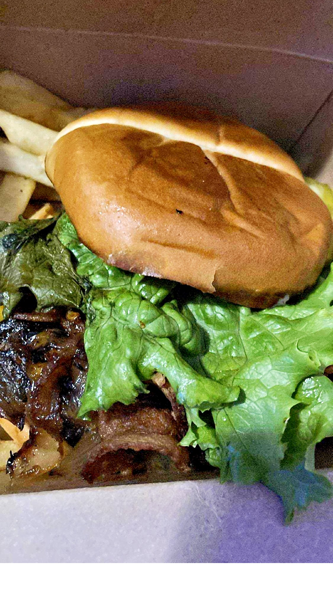 Lil Leaf Burger