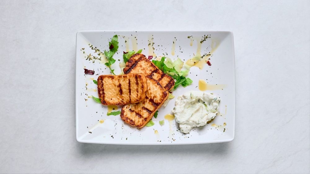 Saganaki tiri