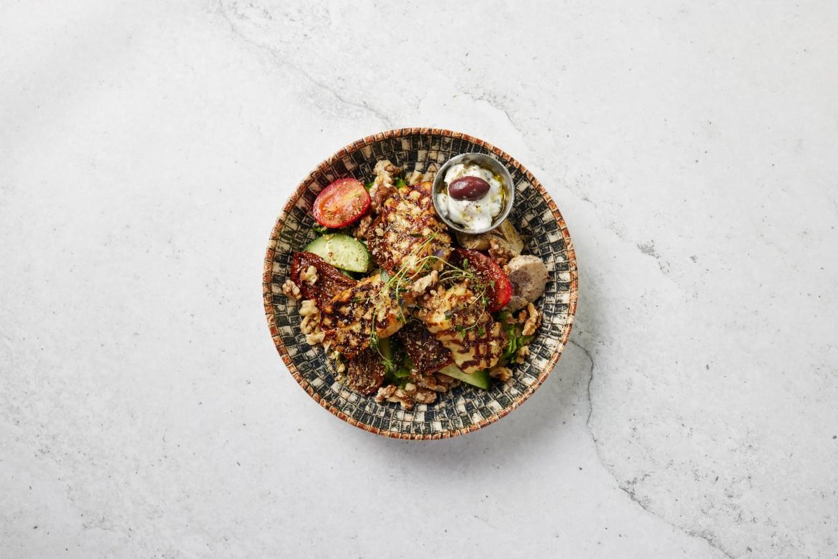 Halloumi Salata