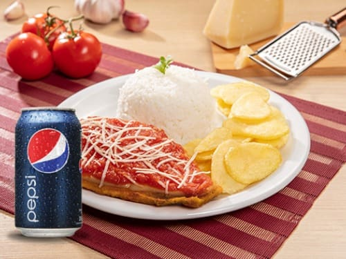 Combo Parmegiana de Carne + Refri Lata