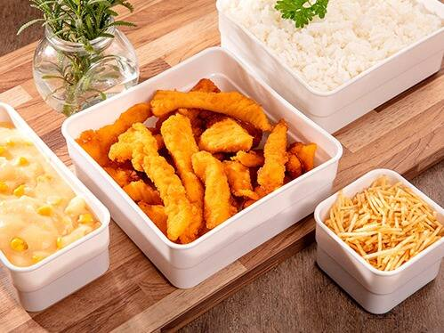Iscas de Frango Empanadas com C de Milho